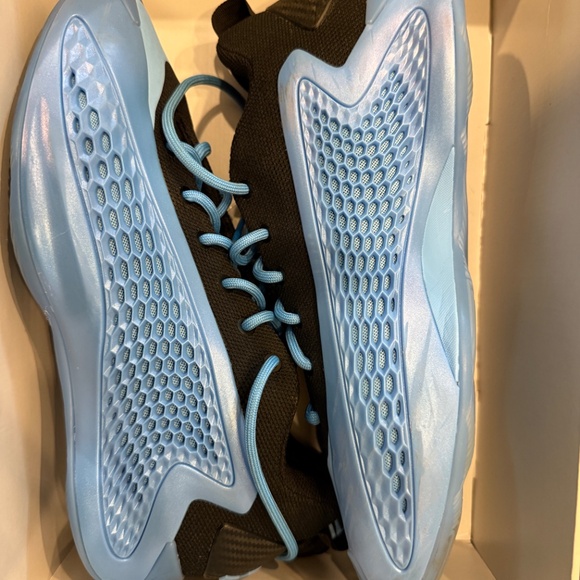 Adidas, Anthony Edwards AE 1 Low blue/black basketball shoes - Picture 11 of 12